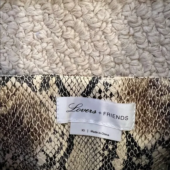 Dress - Picture 4 of 4